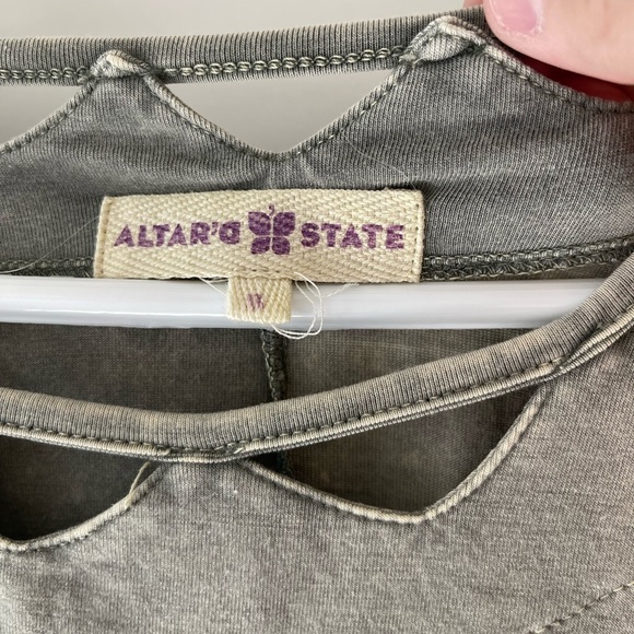 Extreme high low top - Picture 5 of 7